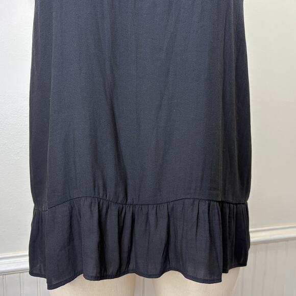 GAP Womens Size 20 Tank Top Black Double Strap Chiffon Lined Ruffle Hem Relaxed - Picture 13 of 14